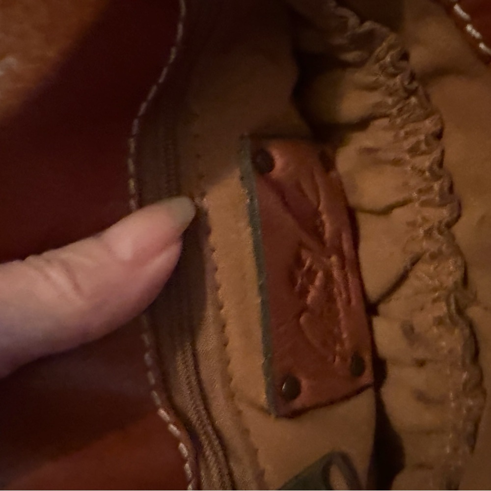 Vintage Tan Leather Messenger Bag. Patricia Nash - Picture 15 of 15